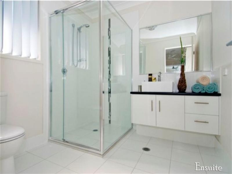 Wynnum West QLD 4178