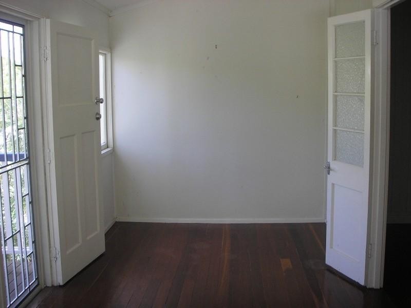 34 Tamaree Avenue, Wynnum QLD 4178