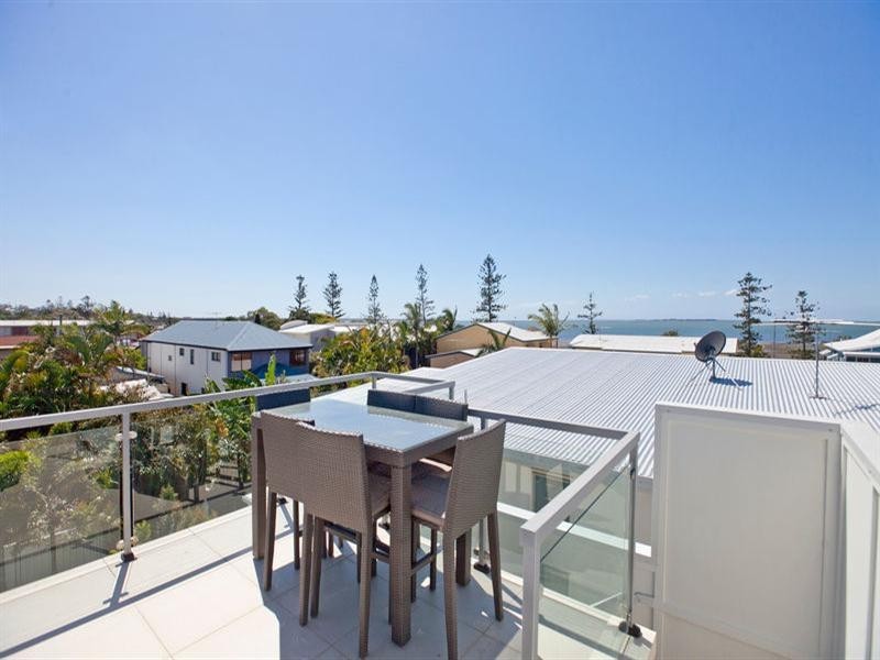 13 Pine Street, Wynnum QLD 4178