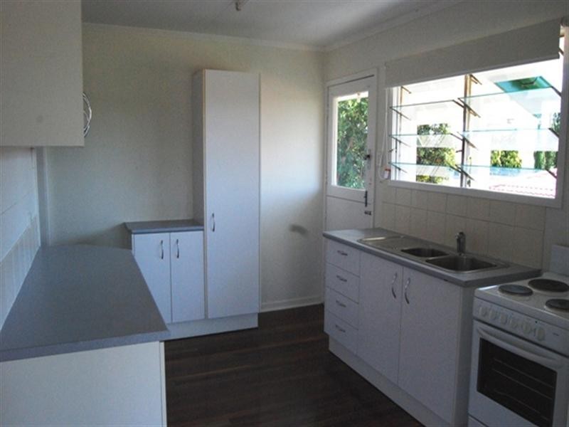 28 Gateway Street, Wynnum West QLD 4178