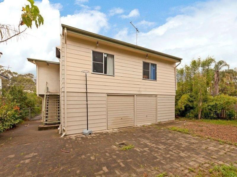 24 Malabar Street, Wynnum West QLD 4178