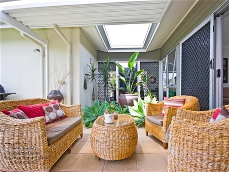 17 GOULBURN Way, Wakerley QLD 4154