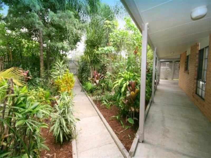 12 Donbeth Street, Wynnum West QLD 4178