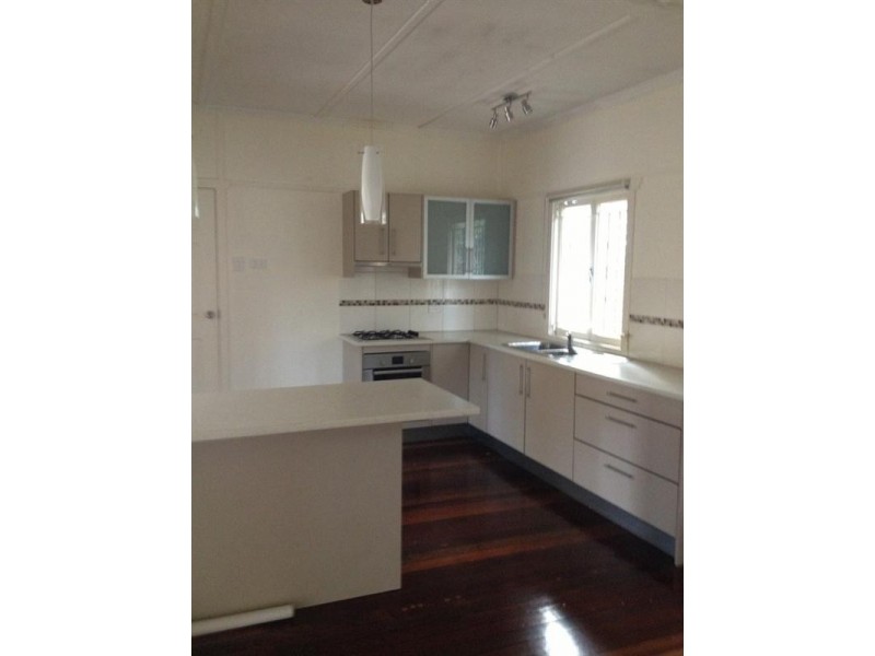 59 Grattan Terrace, Wynnum QLD 4178