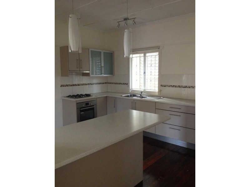 59 Grattan Terrace, Wynnum QLD 4178