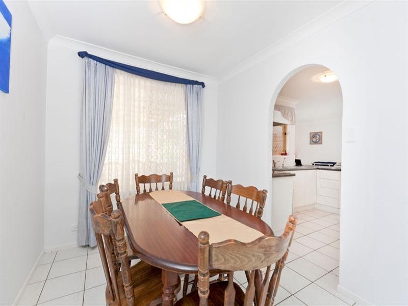 10 Constellation Way, Wynnum QLD 4178