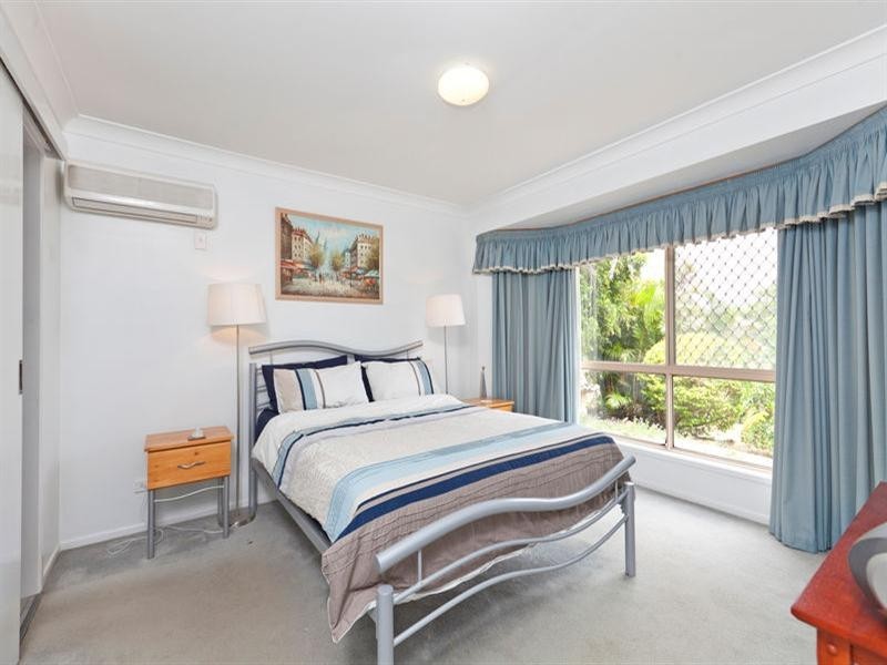 10 Constellation Way, Wynnum QLD 4178