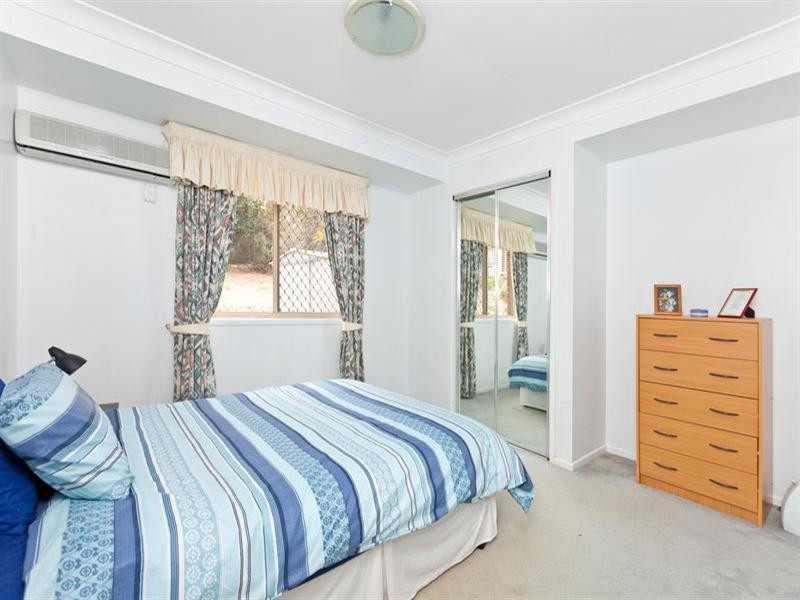 10 Constellation Way, Wynnum QLD 4178