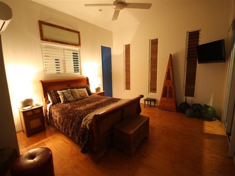 74 The Esplanade, Karragarra Island QLD 4184