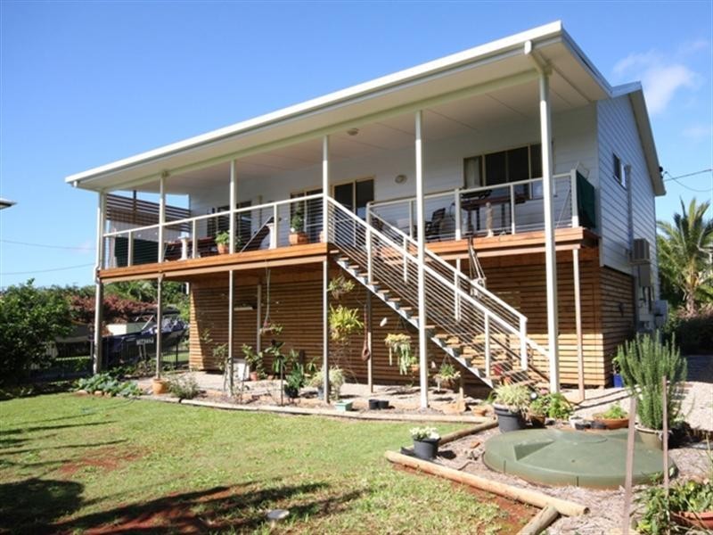 74 The Esplanade, Karragarra Island QLD 4184