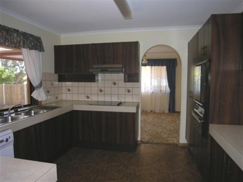 16 Sebastian Street, Manly West QLD 4179