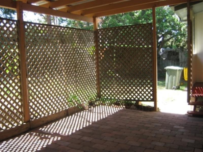 21 Hellyer Street, Wynnum QLD 4178