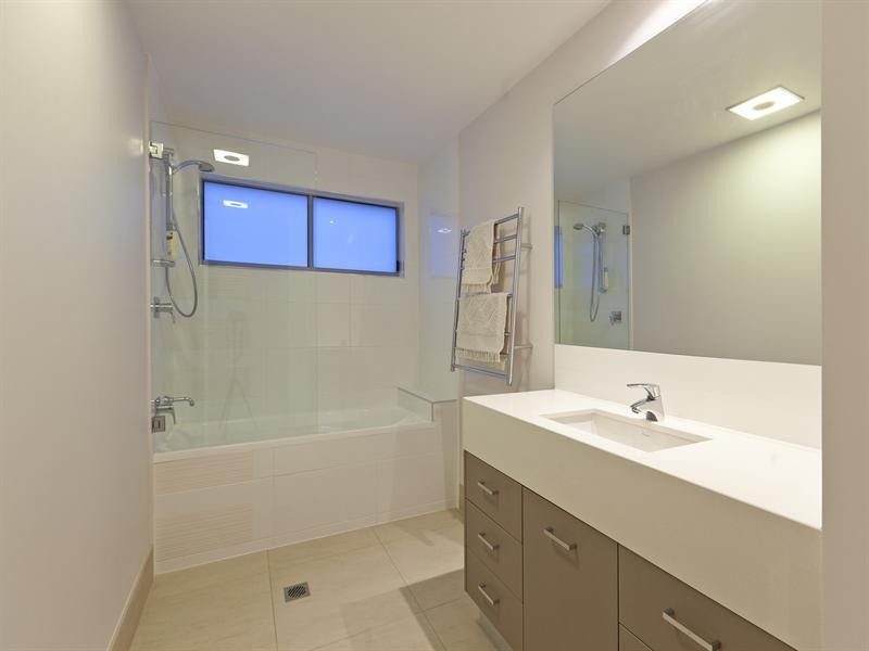 361 Esplanade, Manly QLD 4179