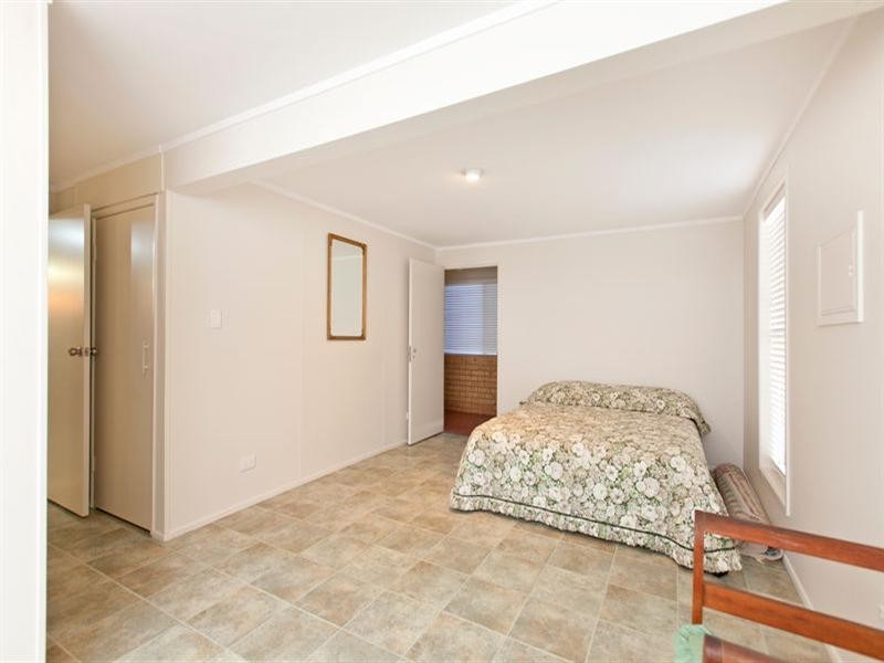 5 Christina Street, Wellington Point QLD 4160