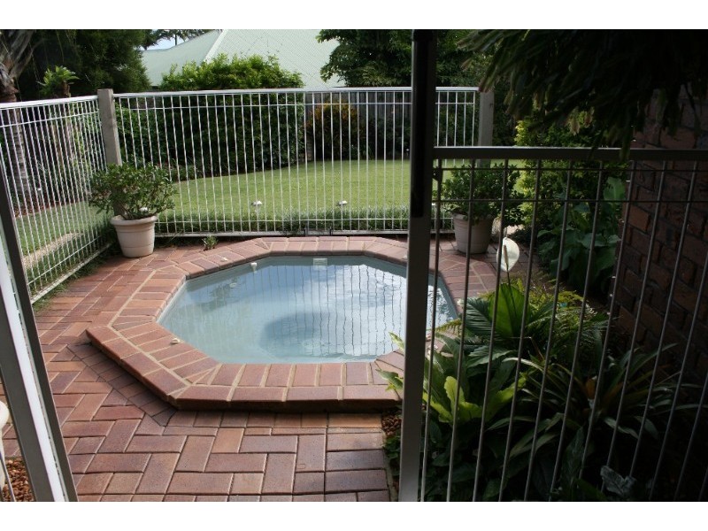 Wynnum West QLD 4178