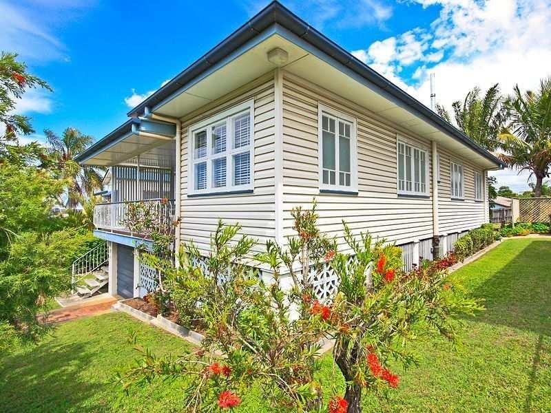 27 Whites Road, Manly West QLD 4179
