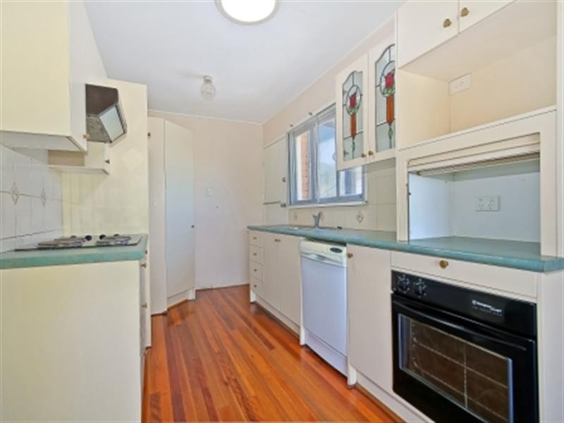 873 Esplanade, Lota QLD 4179