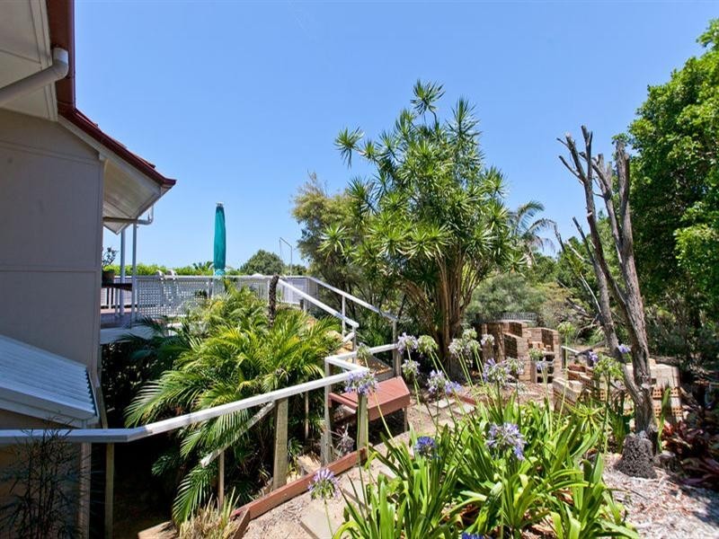 64 ALKOOMIE Street, Wynnum QLD 4178