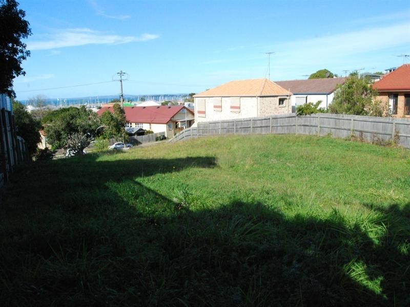 177 Melville Terrace, Manly QLD 4179