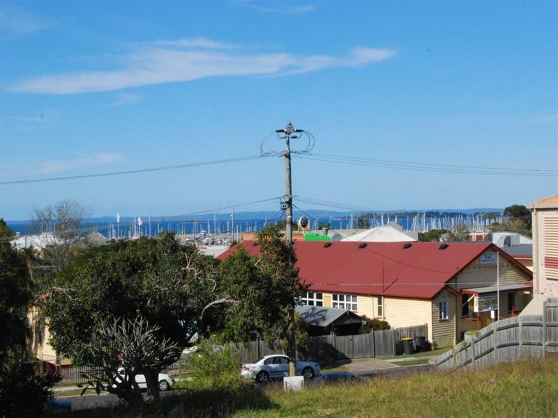 177 Melville Terrace, Manly QLD 4179