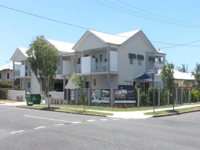 4/52 Dibar Street, Wynnum QLD 4178