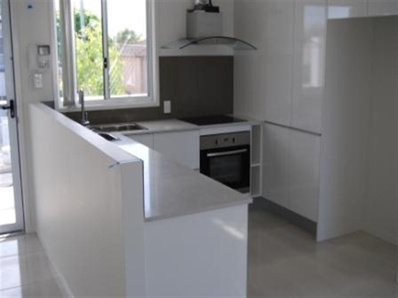 1/52 Dibar Street, Wynnum QLD 4178