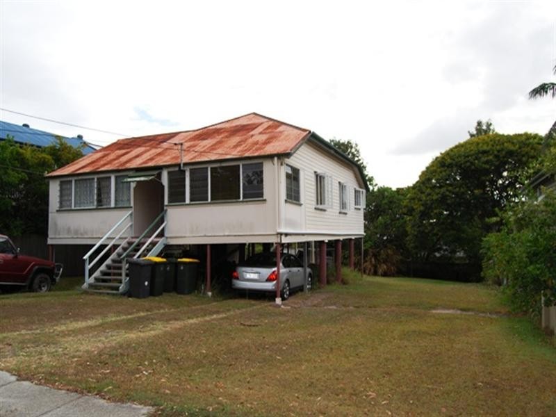 153 Oceana Terrace, Lota QLD 4179