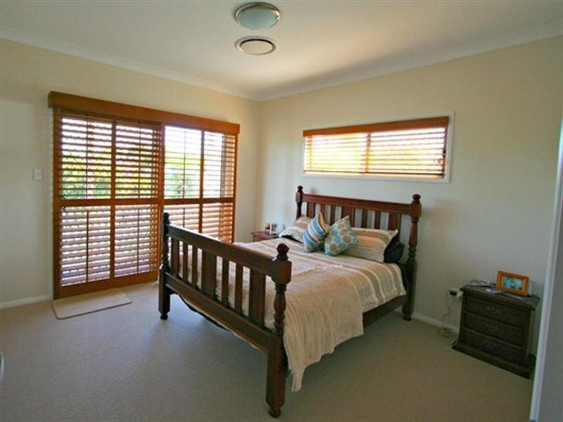 29 Davidson Street, Wynnum QLD 4178