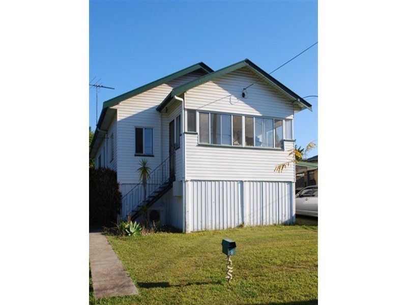 8 McCurley Street, Wynnum West QLD 4178