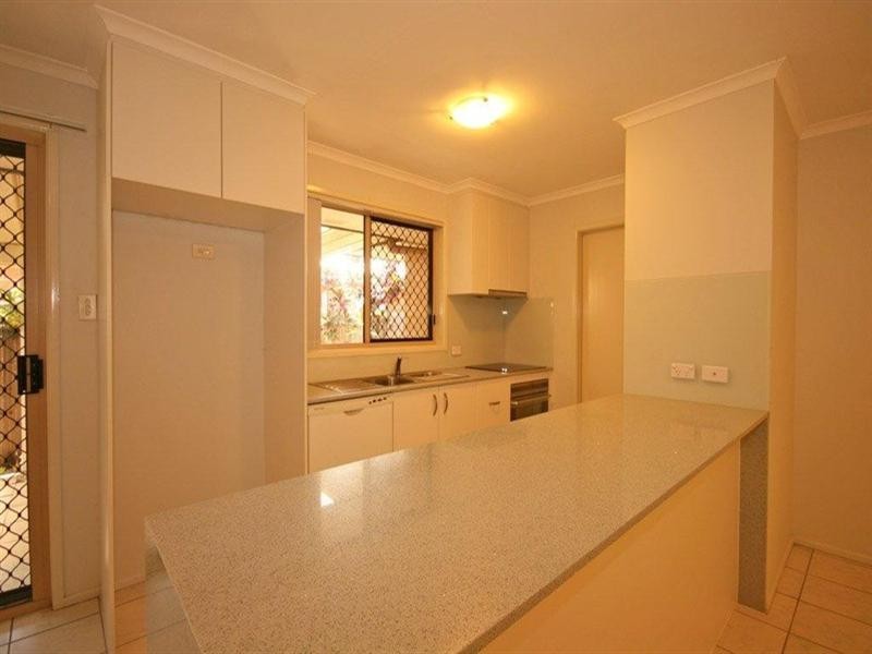 72 Evelyn Street, Wynnum QLD 4178