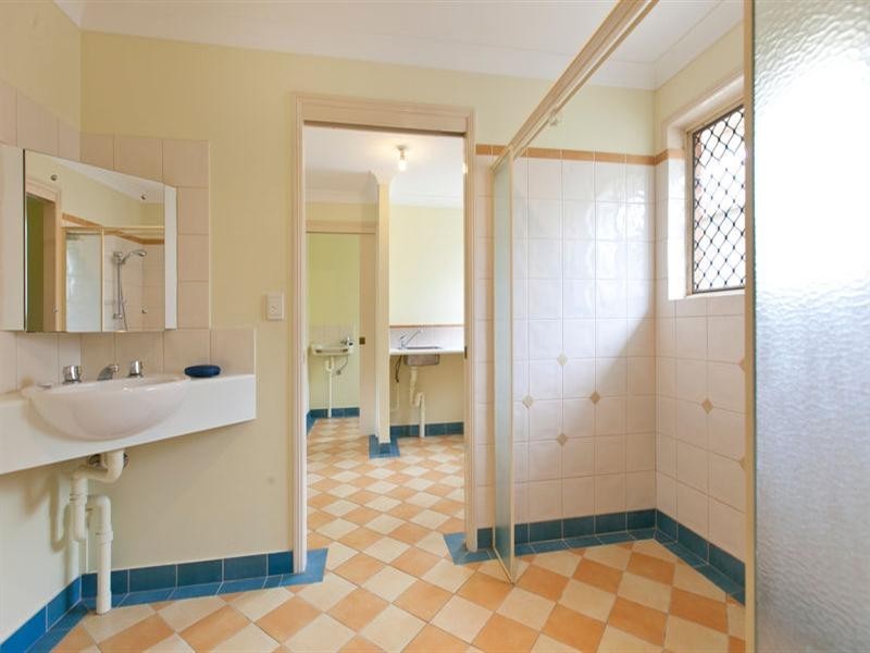 131 Dibar Street, Wynnum QLD 4178