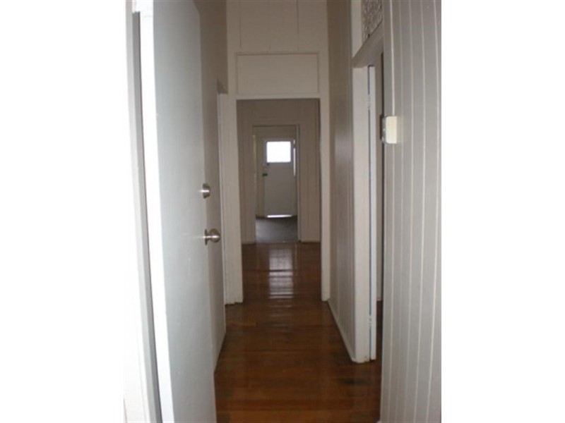 14 manly Road, Manly QLD 4179