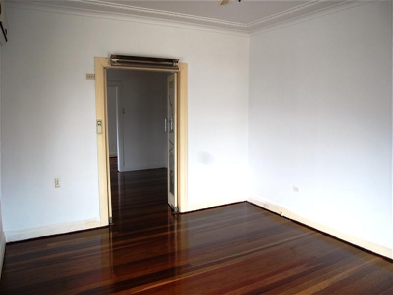 2328 Wynnum Road, Wynnum QLD 4178