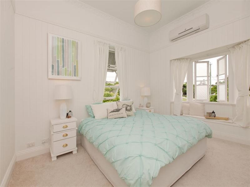 38 Ryder Street, Wynnum QLD 4178