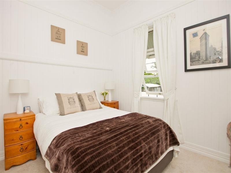 38 Ryder Street, Wynnum QLD 4178