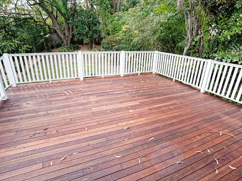 9 Caswell Street, East Brisbane QLD 4169