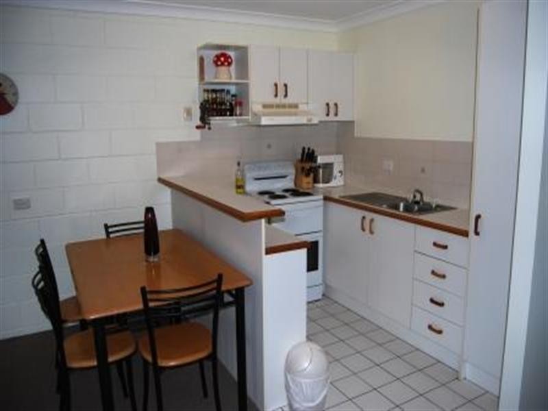 16/2018 Wynnum Road, Wynnum West QLD 4178