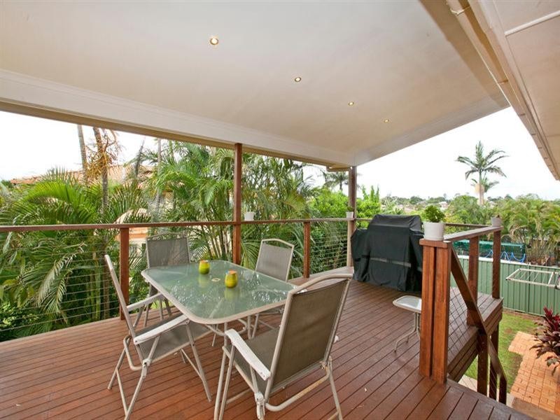 15 Lorelei Street, Manly West QLD 4179
