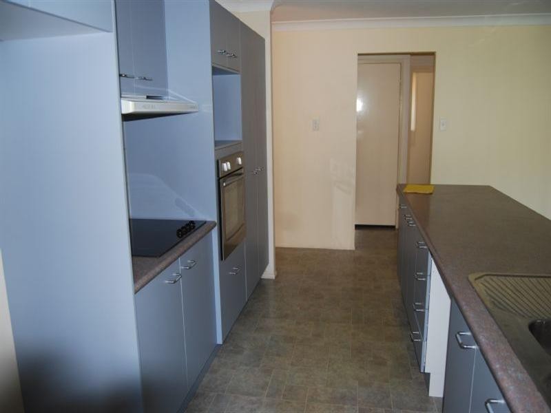 25 Jacaranda Street, Wynnum West QLD 4178