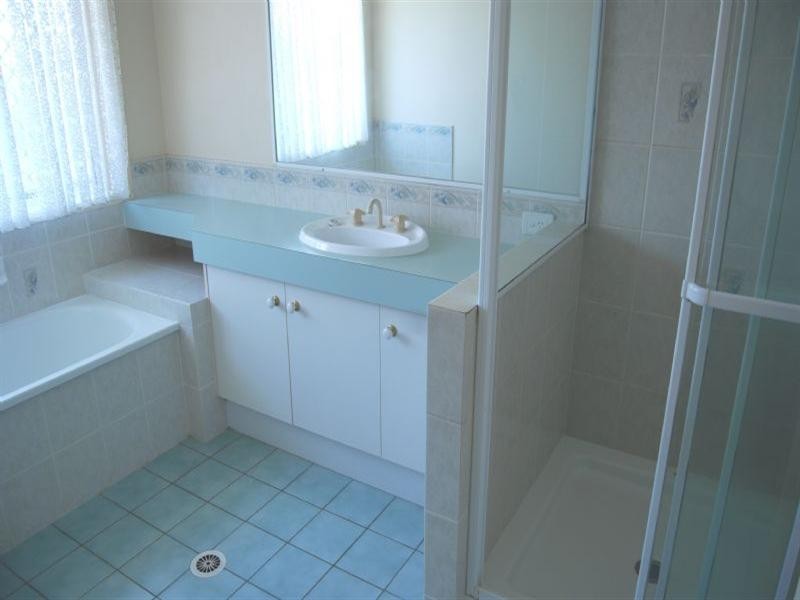 25 Jacaranda Street, Wynnum West QLD 4178