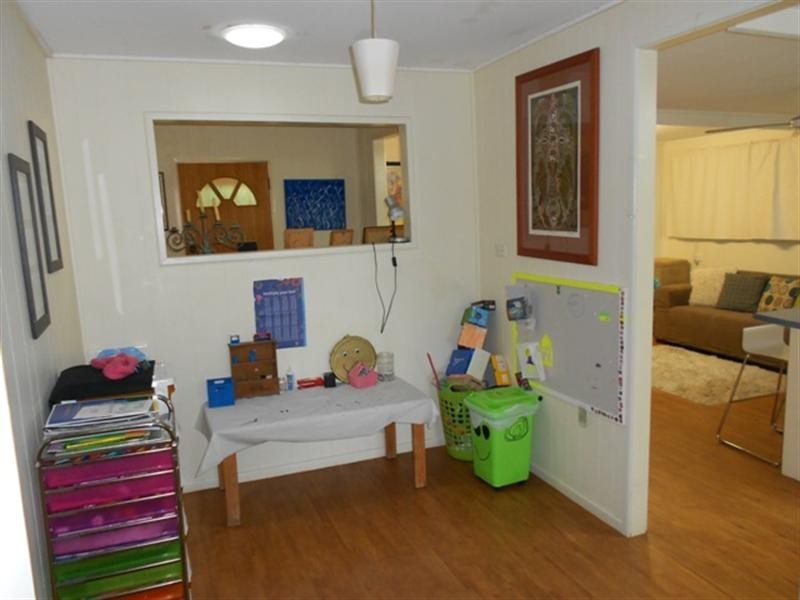 92 Raeburn Street, Manly QLD 4179