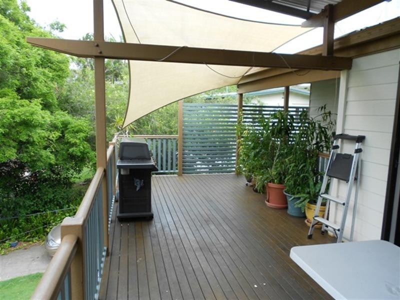 92 Raeburn Street, Manly QLD 4179