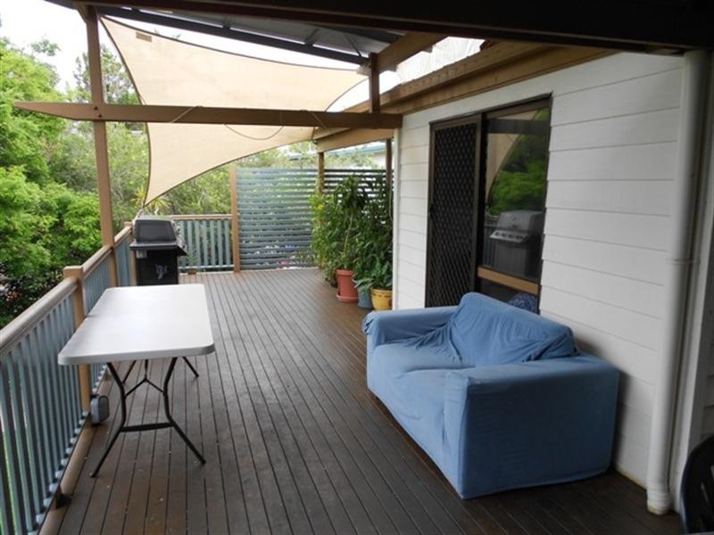 92 Raeburn Street, Manly QLD 4179