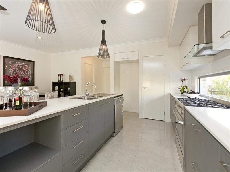 34 Bride Street, Wynnum QLD 4178