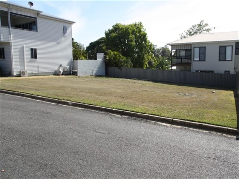 62 Petersen Street, Wynnum QLD 4178