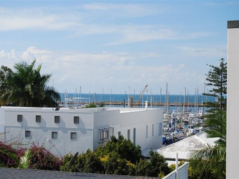 1/226 Stratton Terrace, Manly QLD 4179