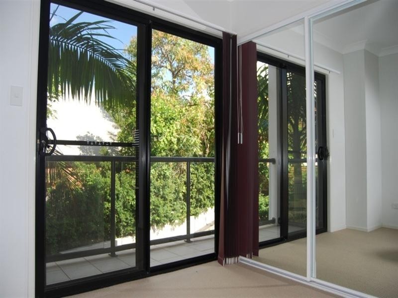 1/226 Stratton Terrace, Manly QLD 4179