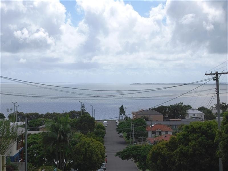 3 Petersen Street, Wynnum QLD 4178