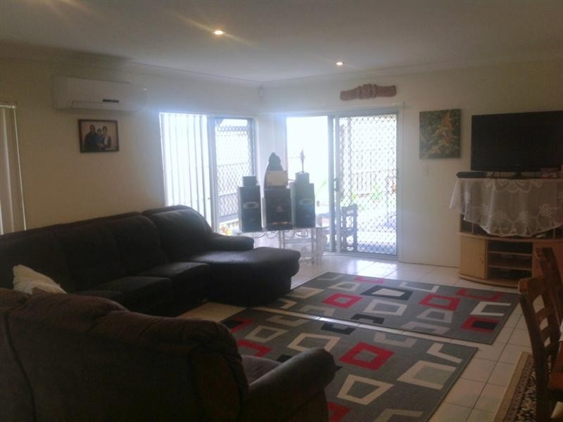 2 Peregian Close, Manly West QLD 4179