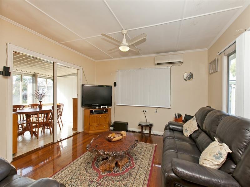 40 Ure Street, Wynnum QLD 4178